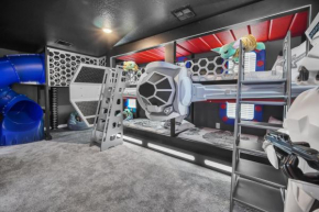 Last Minute Disney Getaway! Private Pool, Hot Tub & Games Room. Book Now! #92385
